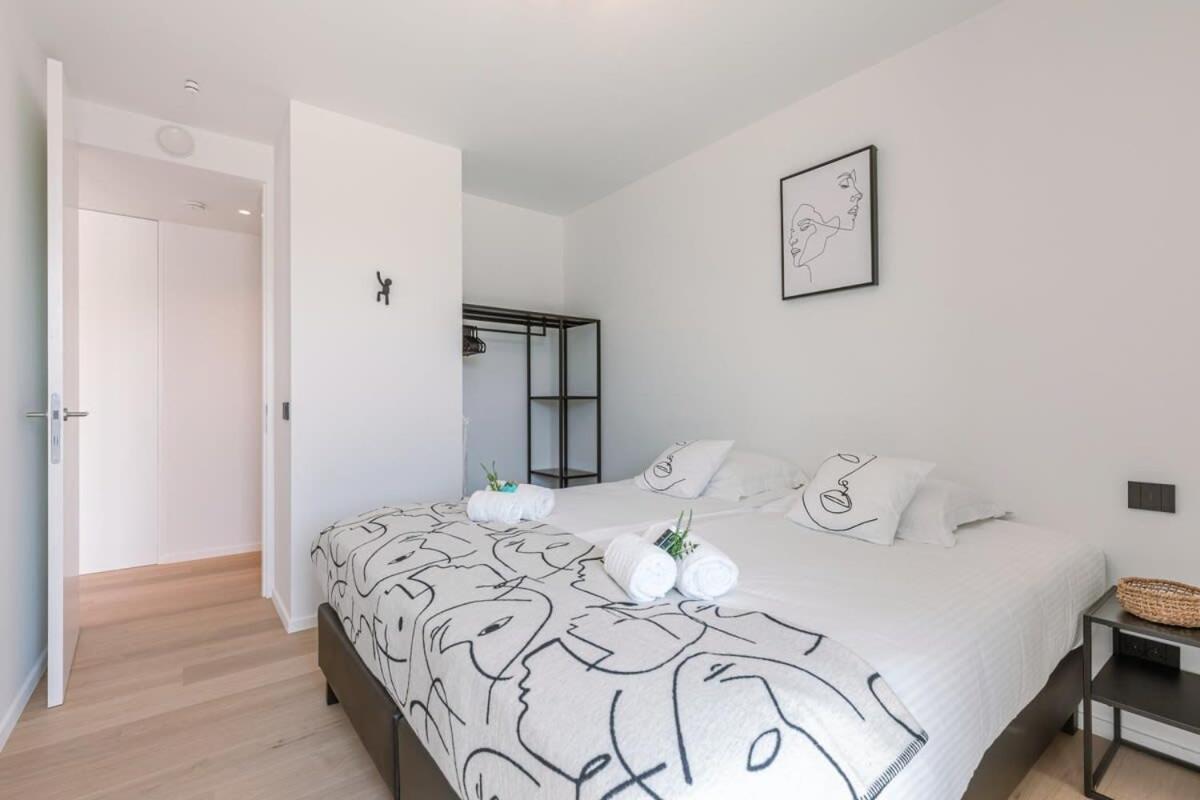 Huswell - Beautiful & Ultramodern Apartment In Oostduinkerke Koksijde Kültér fotó